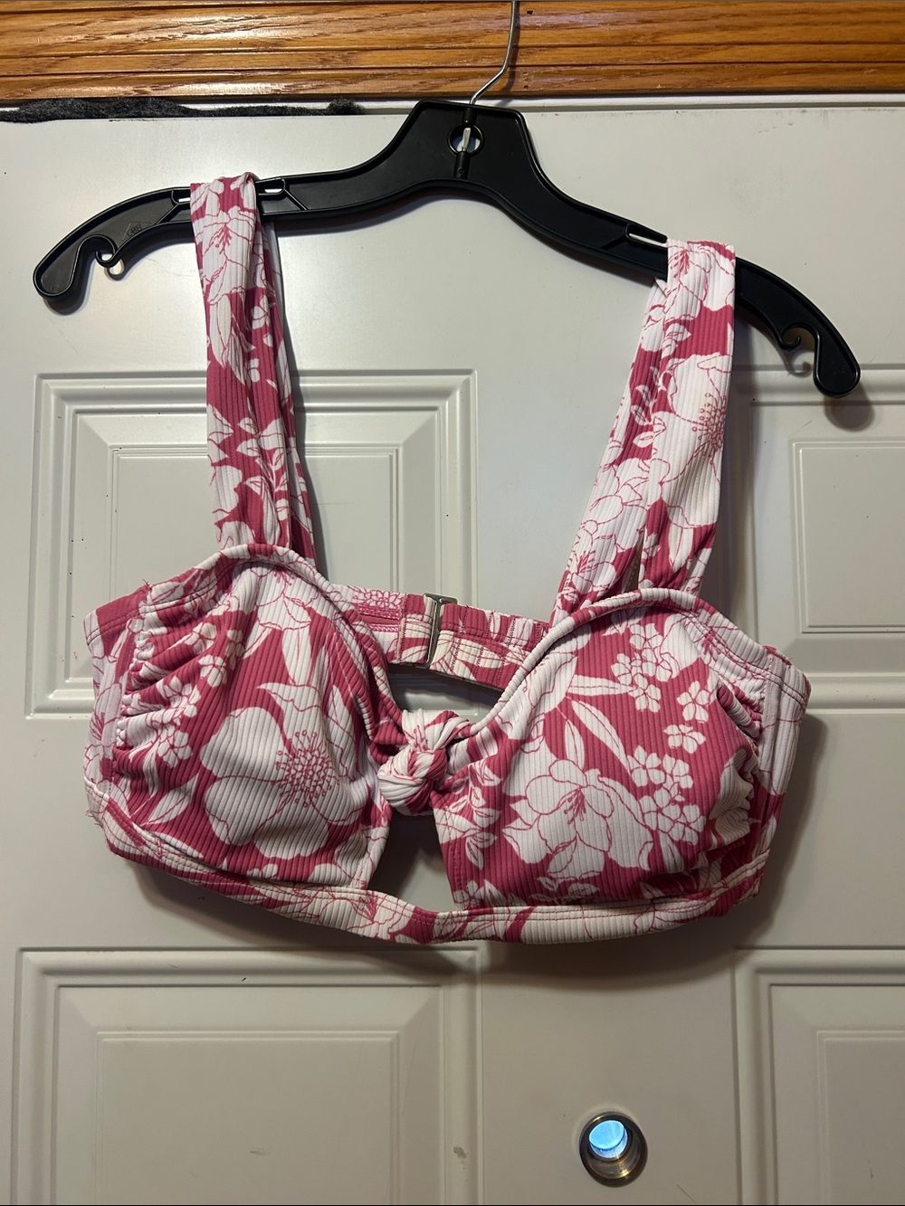 Women’s Pink Floral Bikini Top D/DD